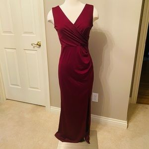 Woosea Burgundy Dress (New With Tags)! Small